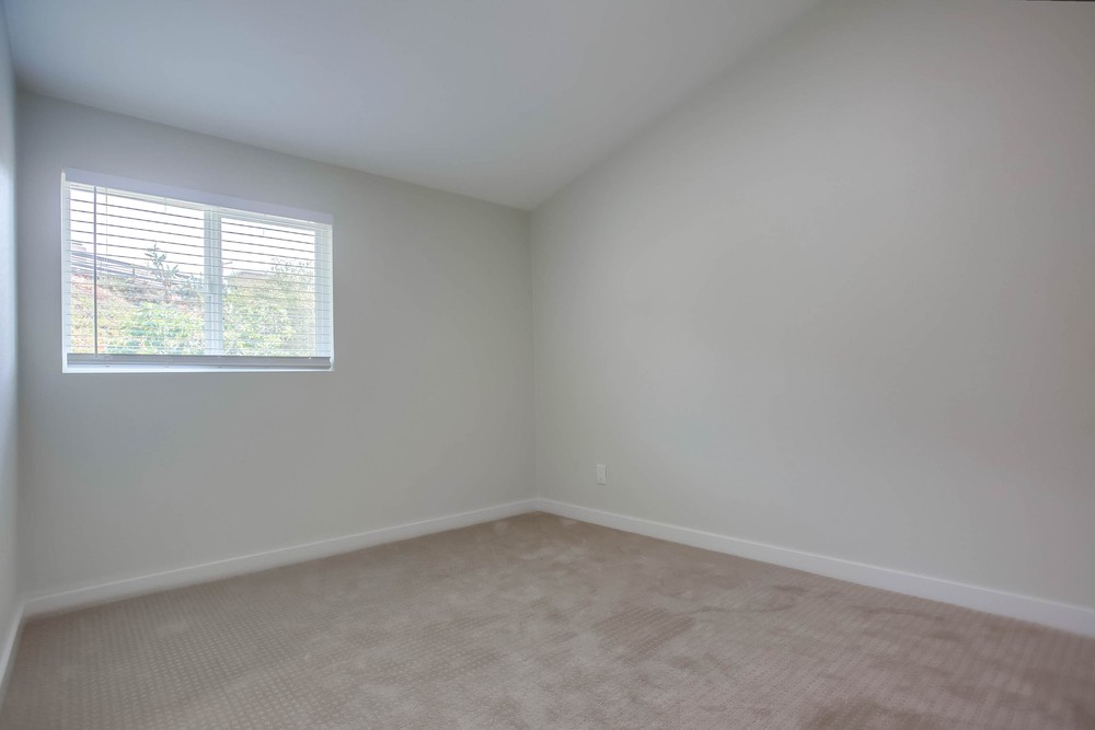 Virtual tour photo 38 of 48 for 9203 Hector Ave