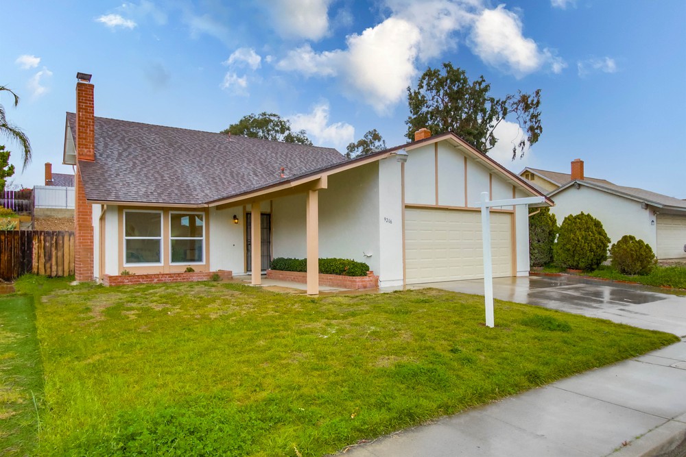 Virtual tour photo 1 of 42 for 9206 Three Seasons Rd