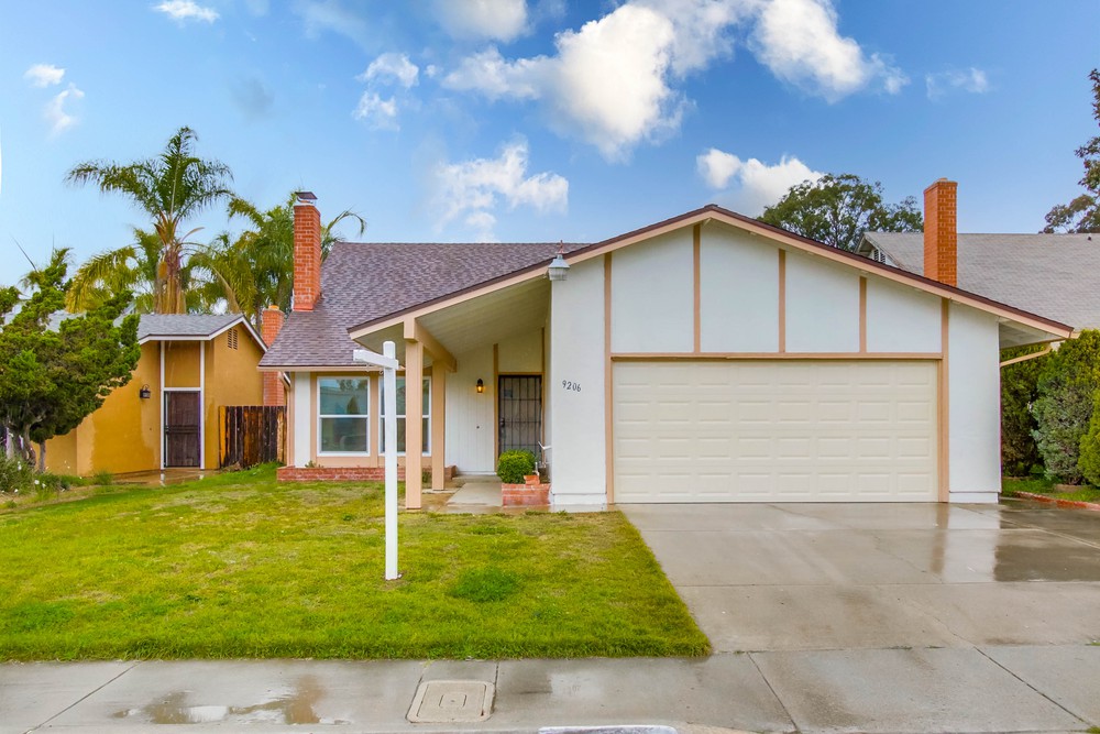 Virtual tour photo 3 of 42 for 9206 Three Seasons Rd