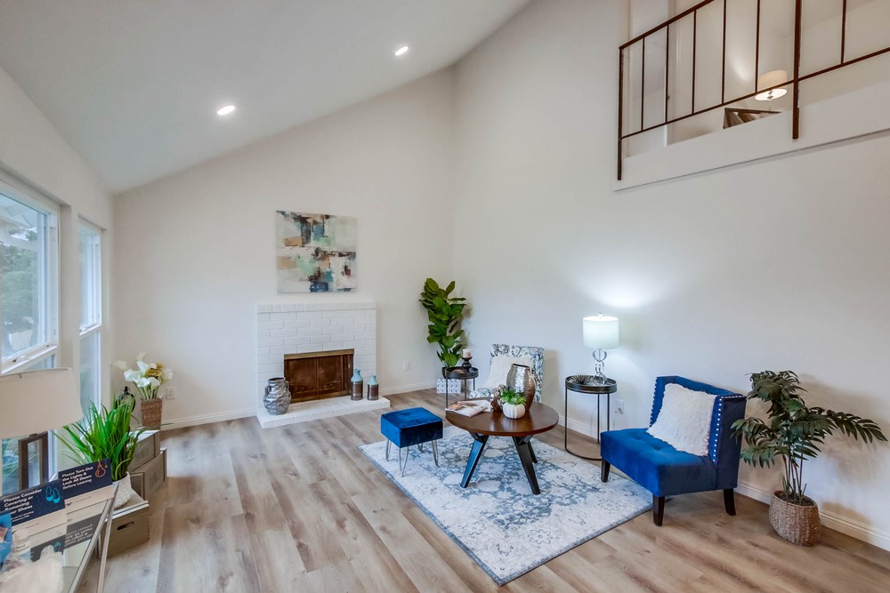 Virtual tour photo 6 of 42 for 9206 Three Seasons Rd