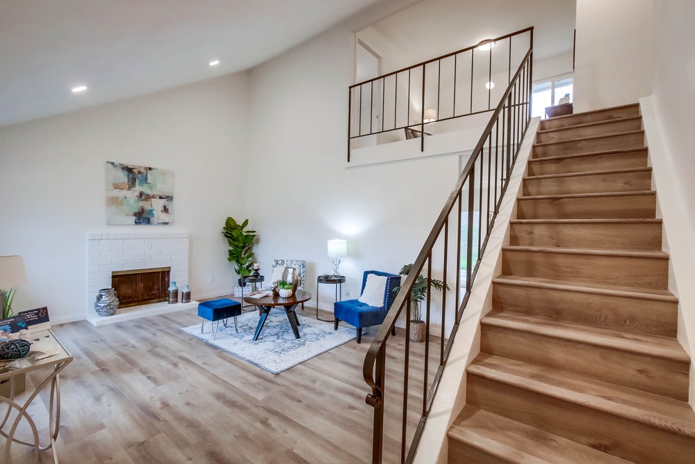 Virtual tour photo 7 of 42 for 9206 Three Seasons Rd