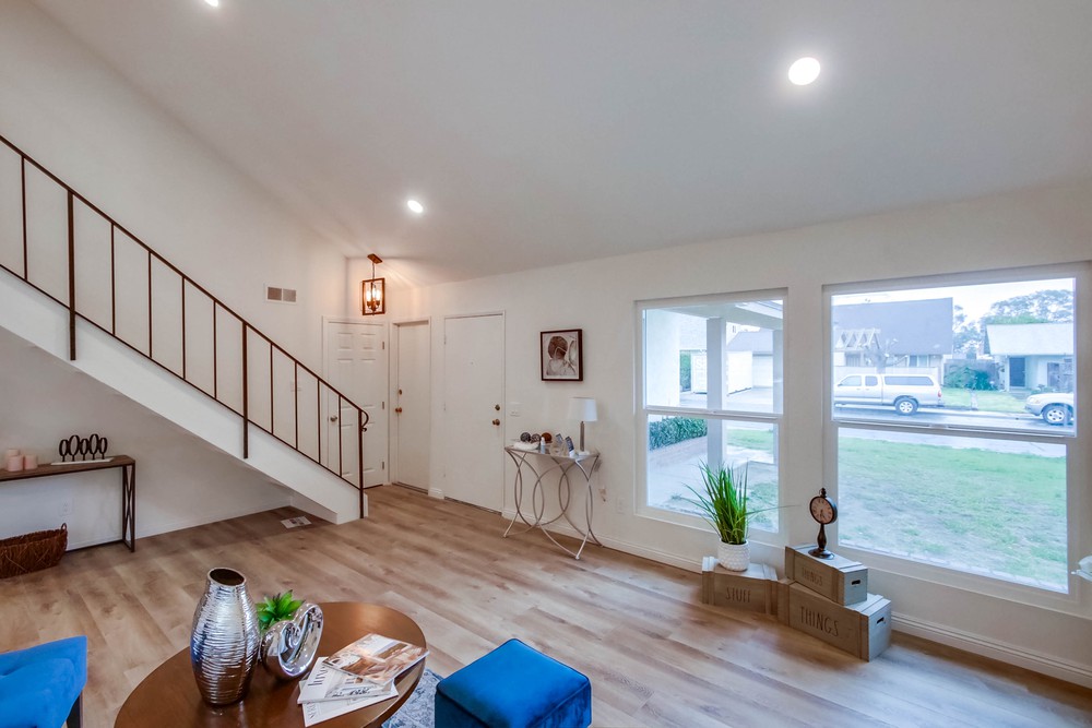 Virtual tour photo 10 of 42 for 9206 Three Seasons Rd