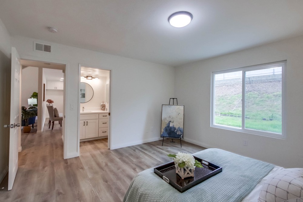 Virtual tour photo 21 of 42 for 9206 Three Seasons Rd