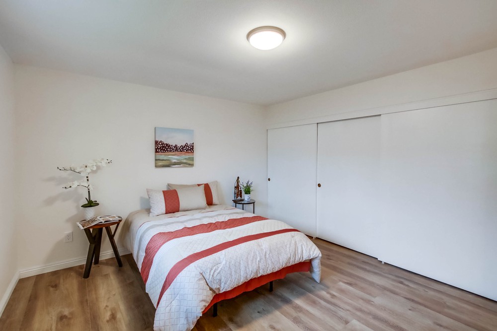 Virtual tour photo 30 of 42 for 9206 Three Seasons Rd