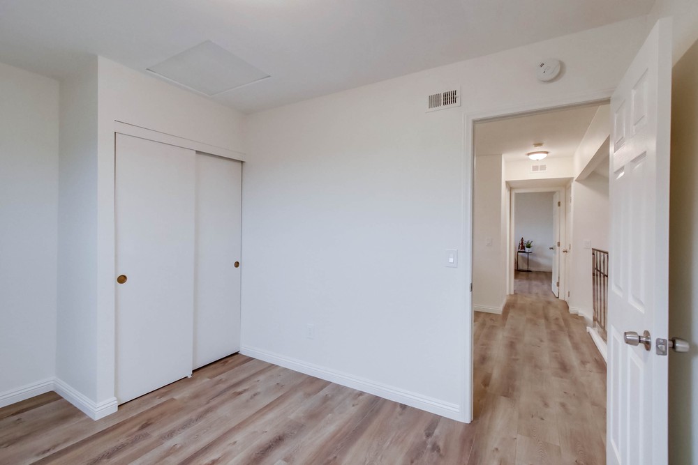 Virtual tour photo 33 of 42 for 9206 Three Seasons Rd