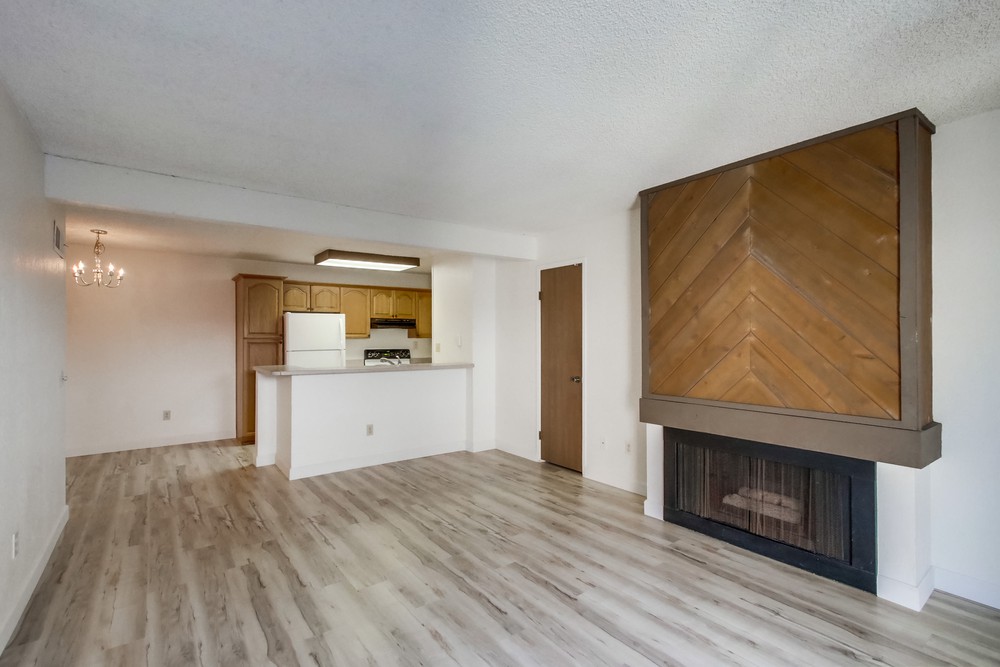 Virtual tour photo 9 of 37 for 9209 Village Glen Dr
