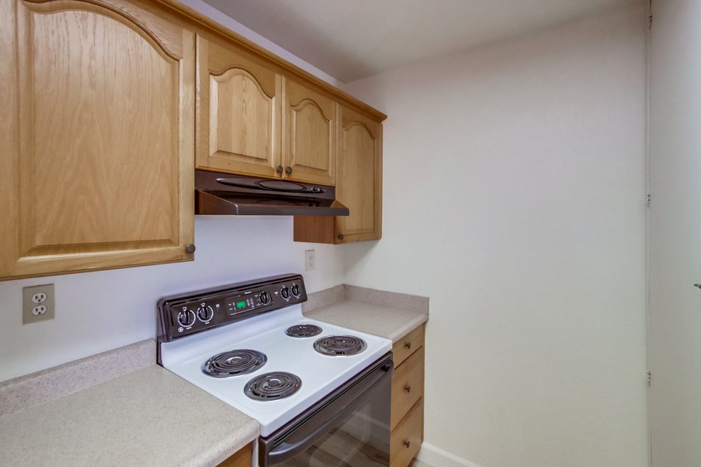 Virtual tour photo 17 of 37 for 9209 Village Glen Dr