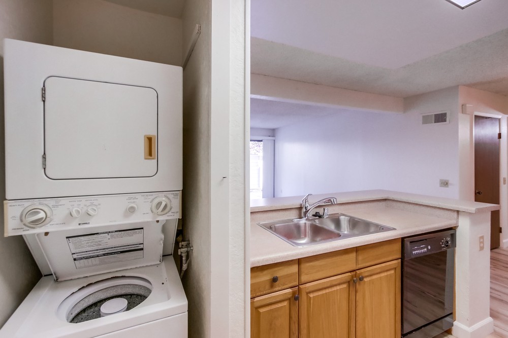 Virtual tour photo 18 of 37 for 9209 Village Glen Dr