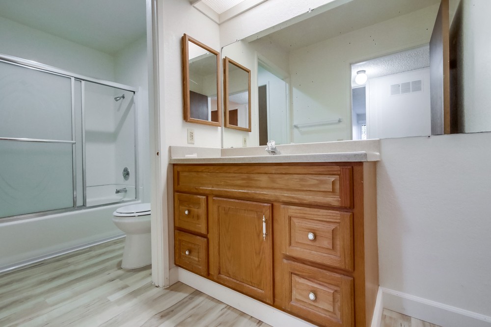 Virtual tour photo 21 of 37 for 9209 Village Glen Dr