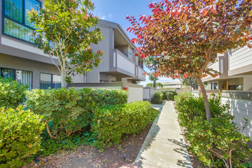 Virtual tour photo 36 of 37 for 9209 Village Glen Dr