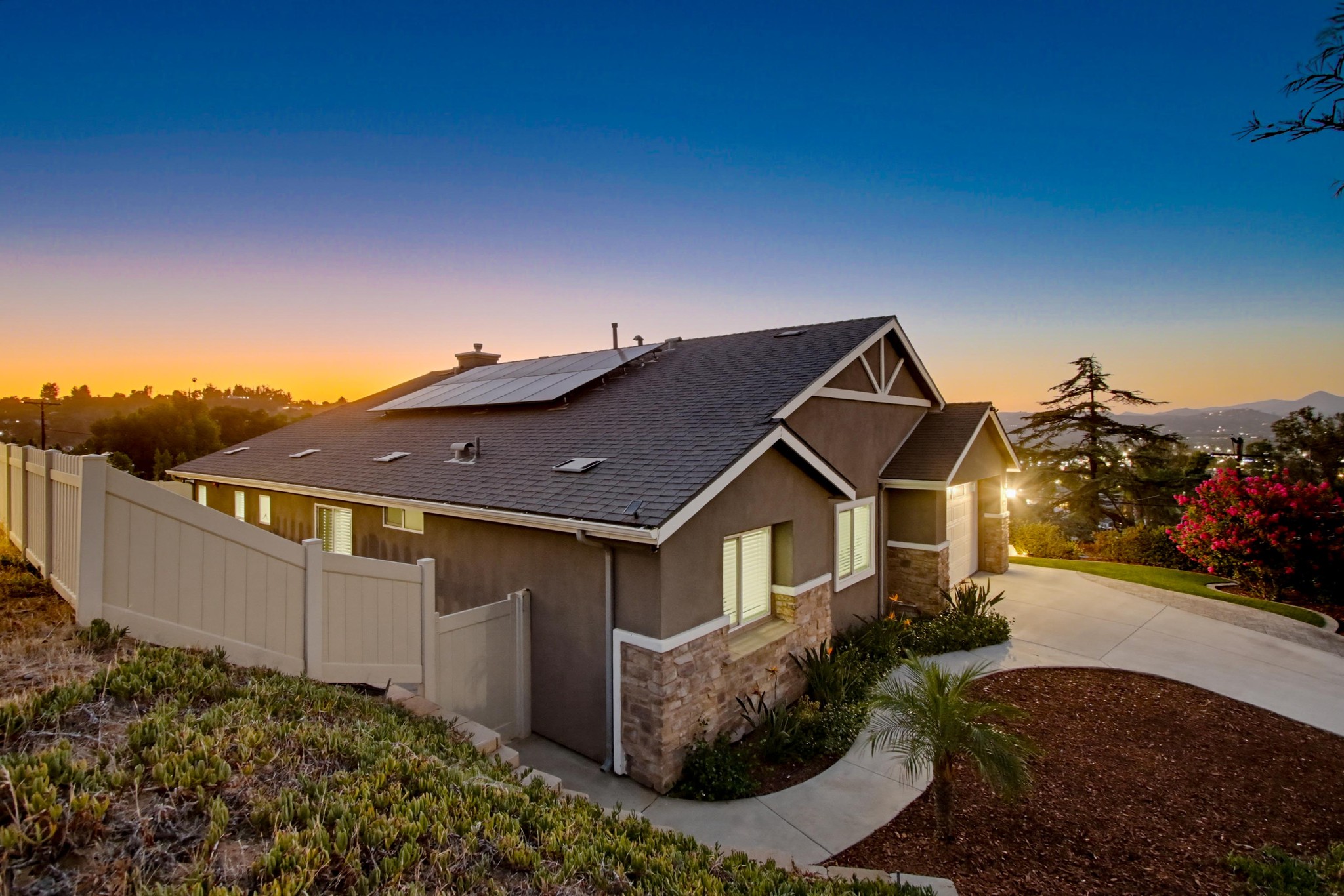 Virtual tour photo 4 of 74 for 9228 Rickie Rd