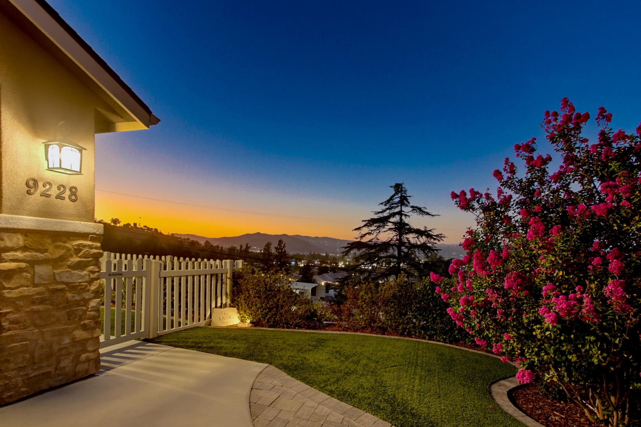 Virtual tour photo 6 of 74 for 9228 Rickie Rd