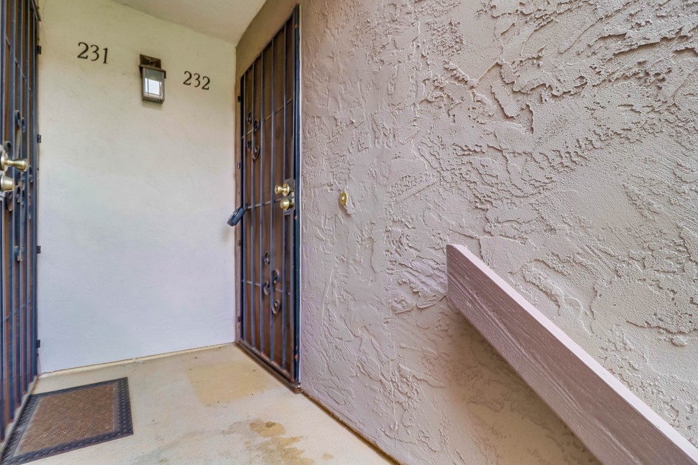 Virtual tour photo 8 of 43 for 9229 Village Glen Dr UNIT 232