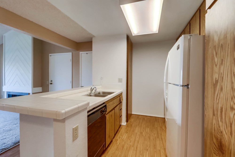 Virtual tour photo 18 of 43 for 9229 Village Glen Dr UNIT 232