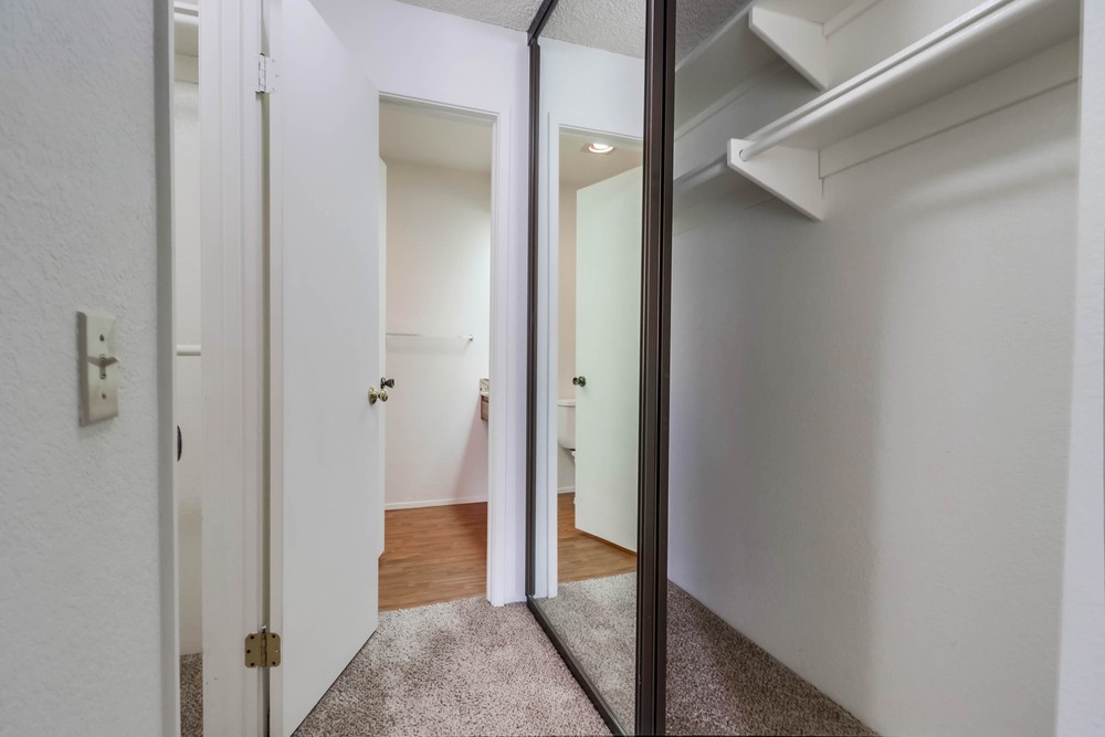 Virtual tour photo 28 of 43 for 9229 Village Glen Dr UNIT 232