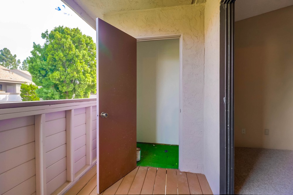 Virtual tour photo 38 of 43 for 9229 Village Glen Dr UNIT 232