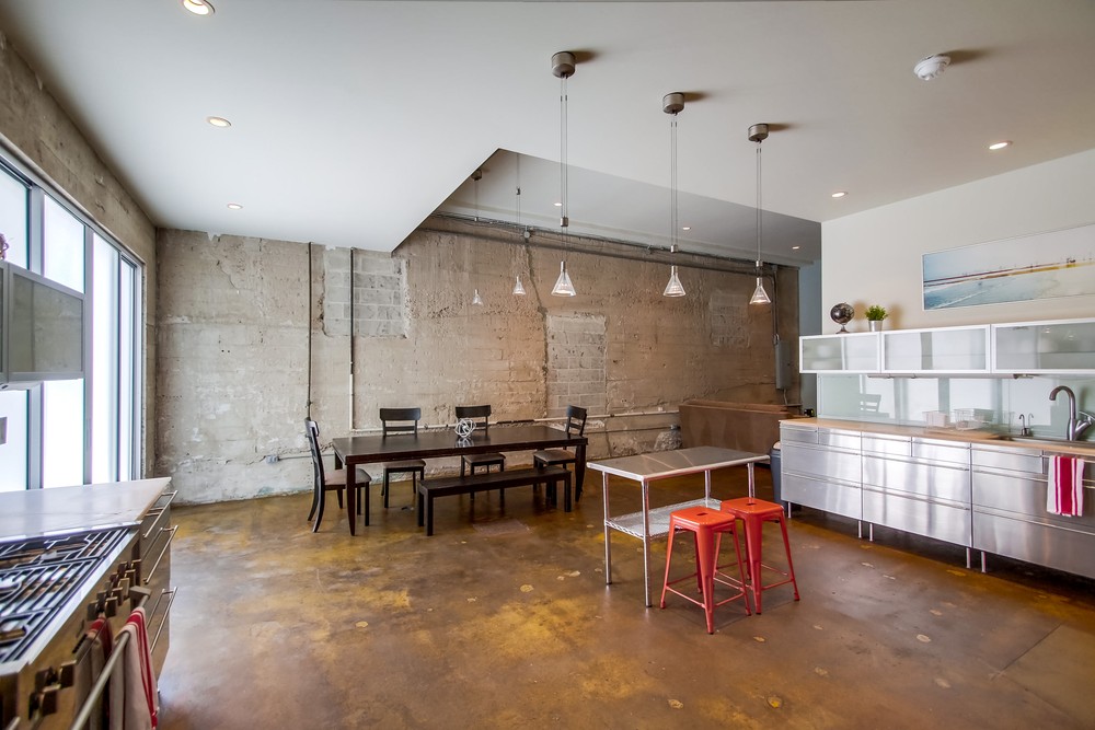 Virtual tour photo 11 of 81 for 923 Island Ave