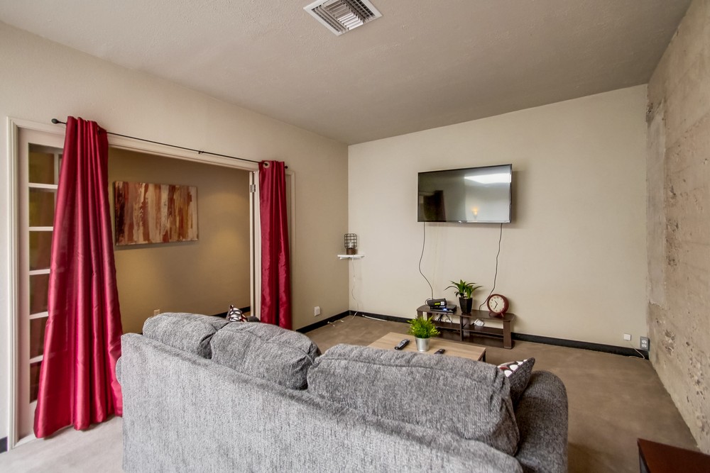 Virtual tour photo 57 of 81 for 923 Island Ave