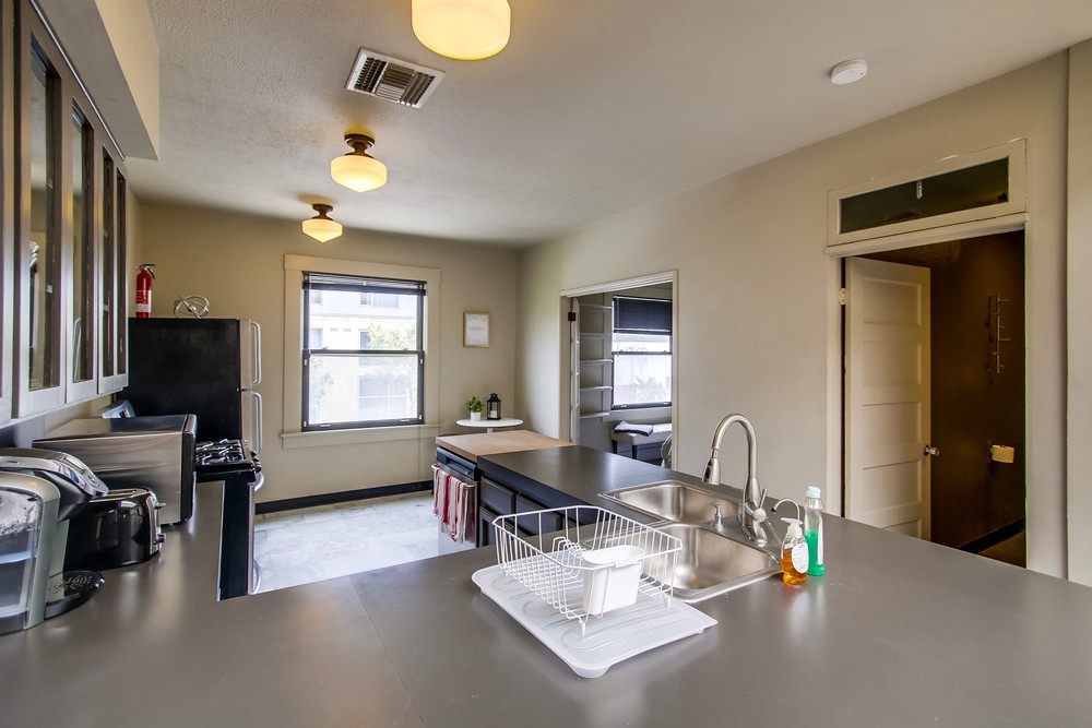 Virtual tour photo 61 of 81 for 923 Island Ave