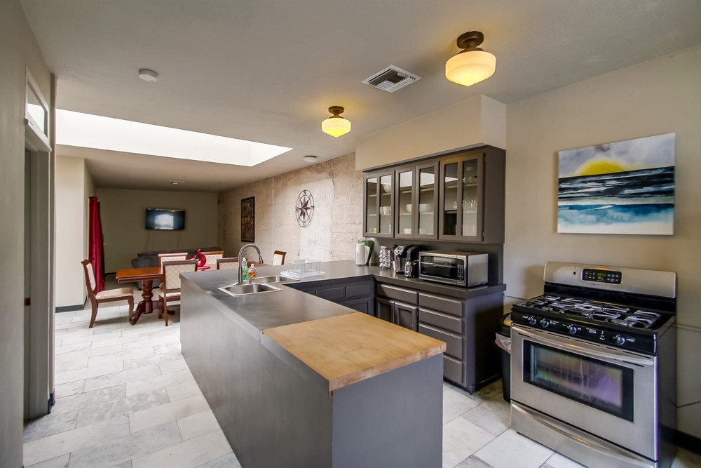 Virtual tour photo 63 of 81 for 923 Island Ave