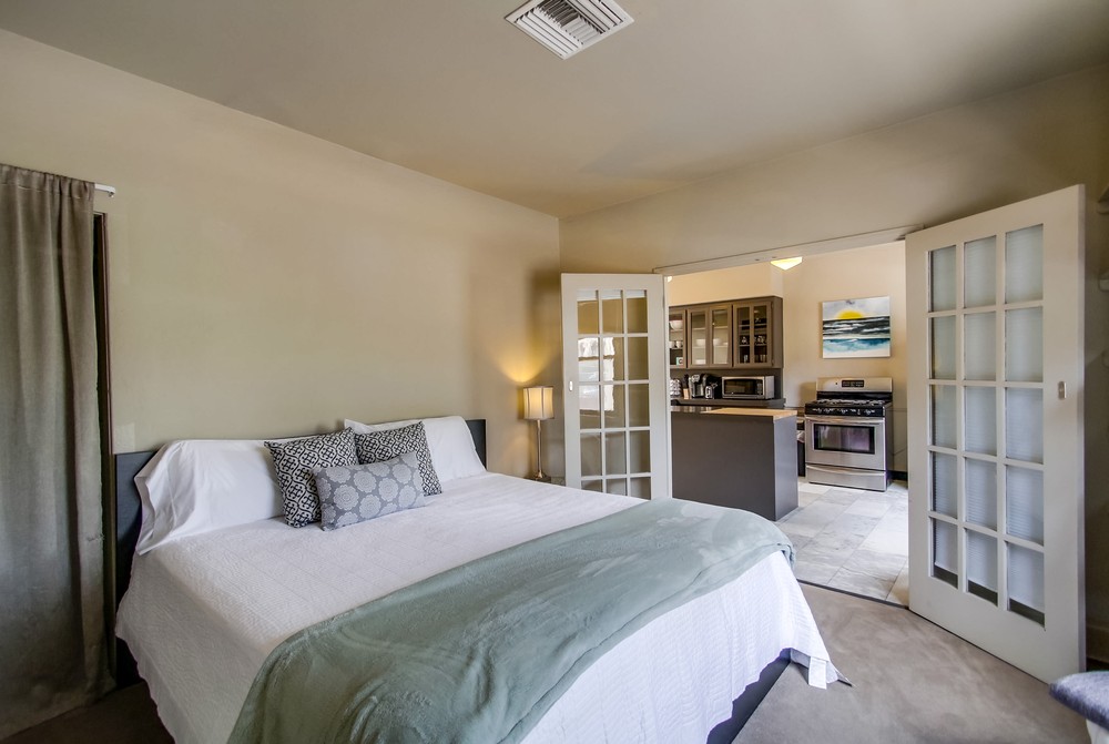 Virtual tour photo 67 of 81 for 923 Island Ave