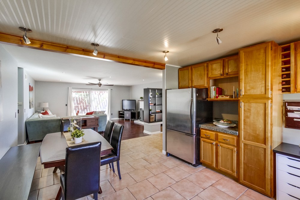 Virtual tour photo 12 of 34 for 9235 Three Seasons Rd