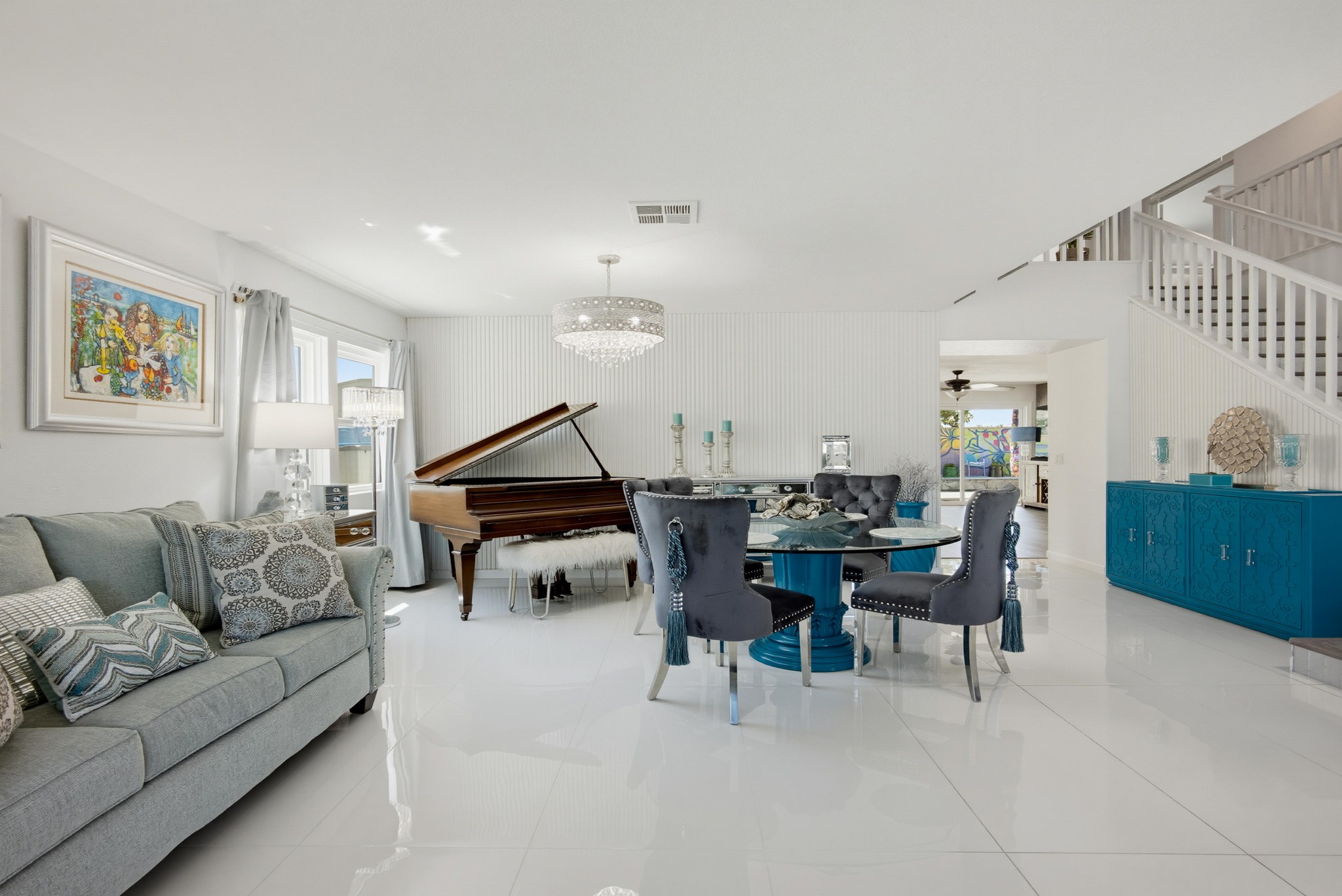 Virtual tour photo 11 of 74 for 9237 Meadow Ln