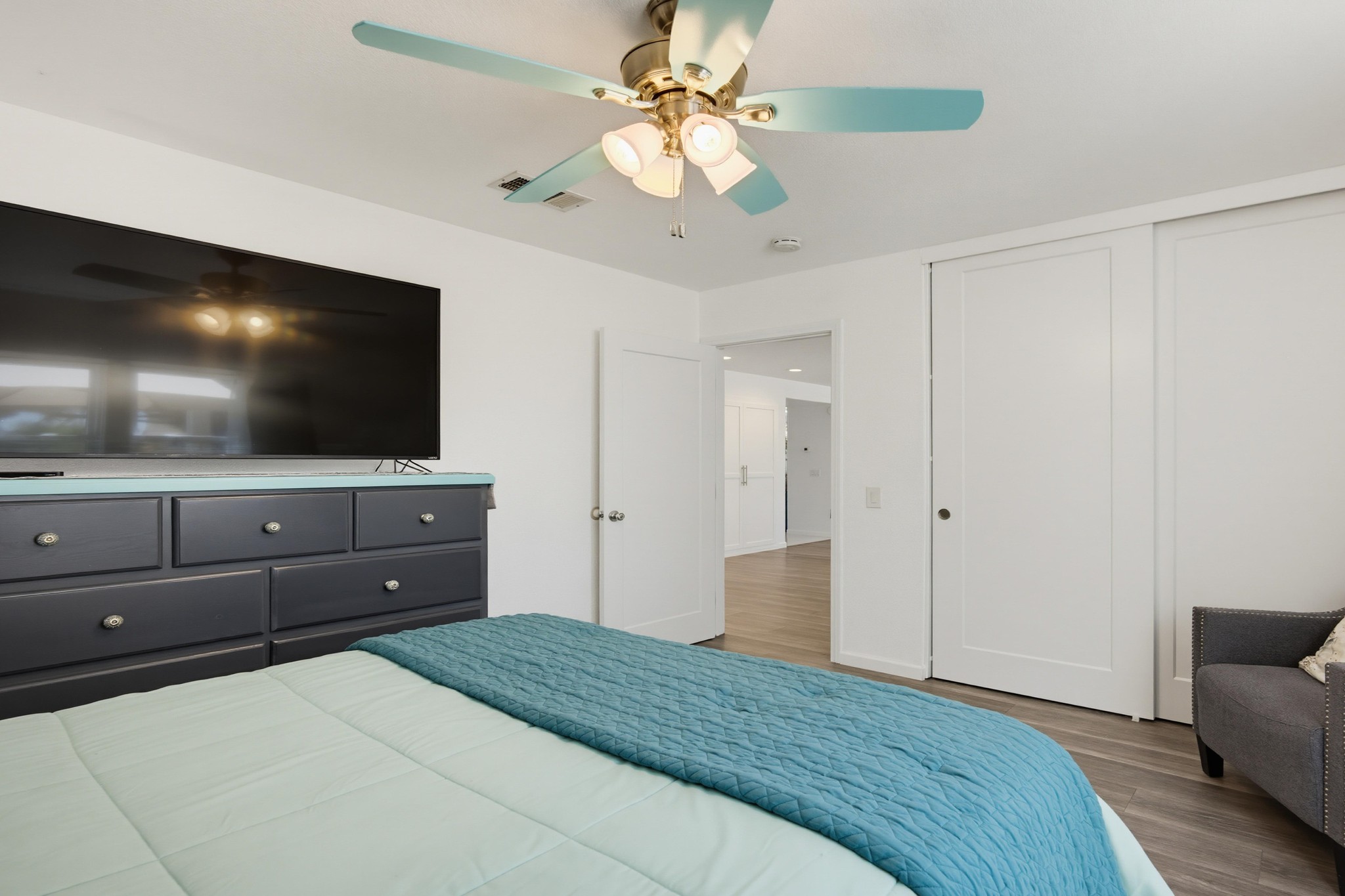 Virtual tour photo 27 of 74 for 9237 Meadow Ln