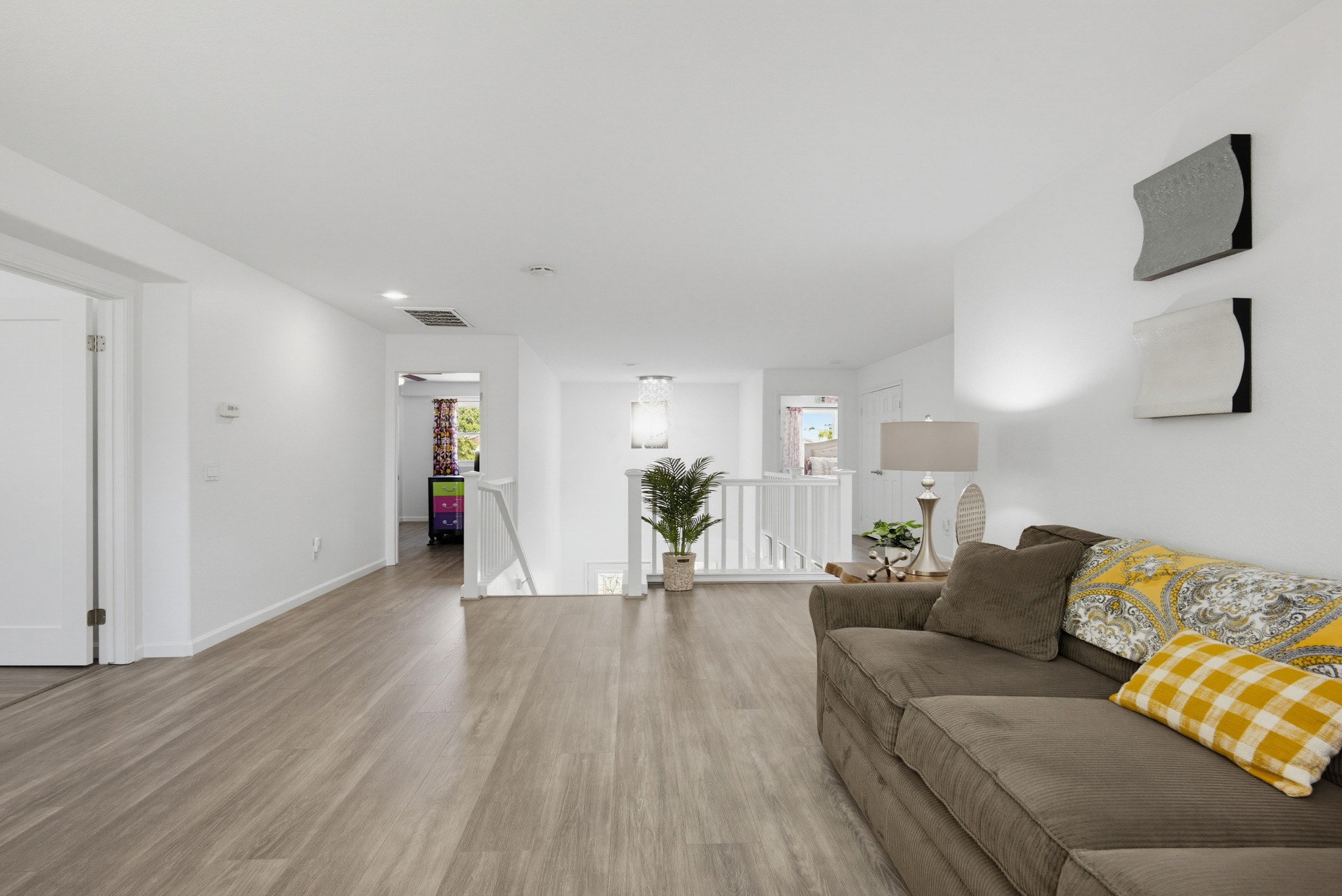 Virtual tour photo 38 of 74 for 9237 Meadow Ln
