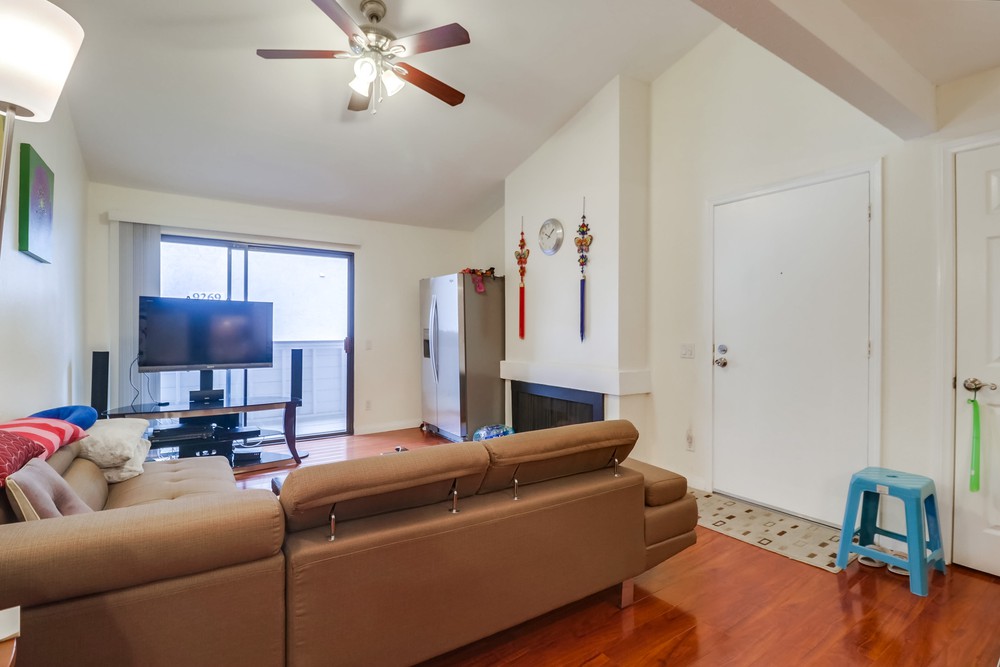Virtual tour photo 6 of 31 for 9249 Village Glen Dr UNIT 210