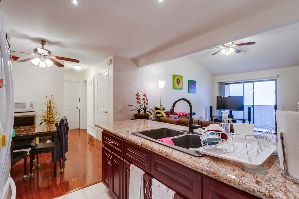 Virtual tour photo 16 of 31 for 9249 Village Glen Dr UNIT 210