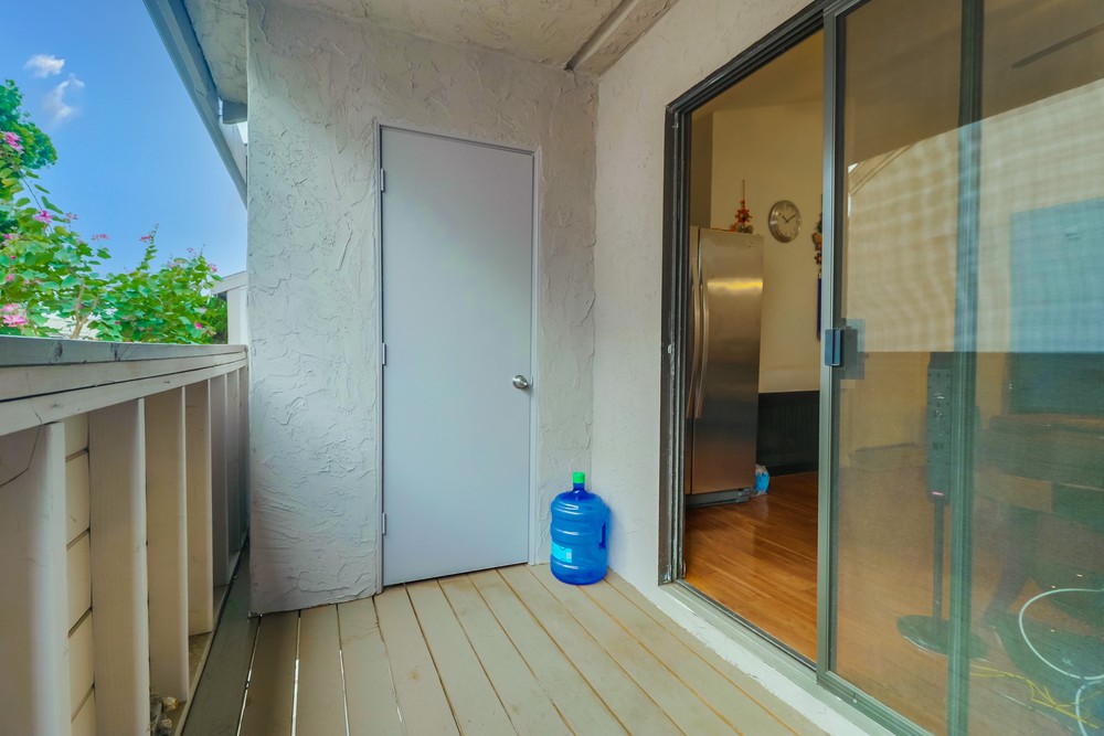 Virtual tour photo 20 of 31 for 9249 Village Glen Dr UNIT 210