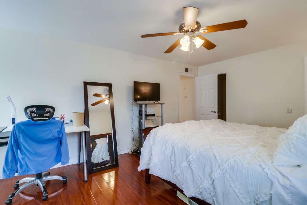 Virtual tour photo 23 of 31 for 9249 Village Glen Dr UNIT 210