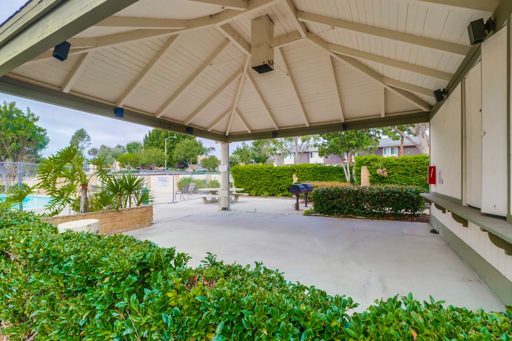 Virtual tour photo 29 of 31 for 9249 Village Glen Dr UNIT 210