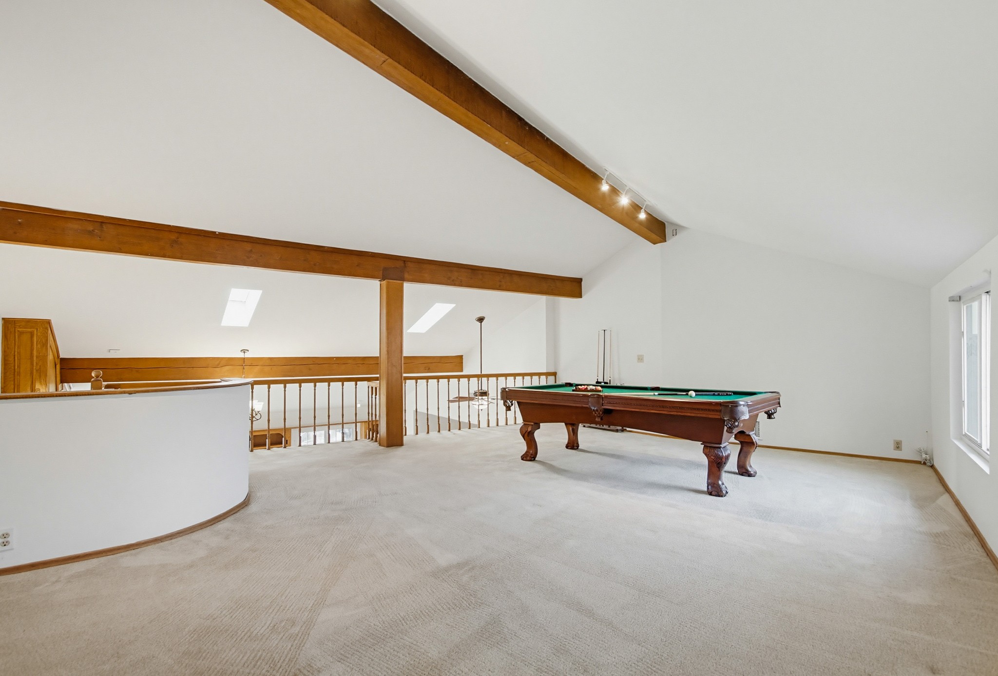 Virtual tour photo 76 of 94 for 925 E Chase Ave