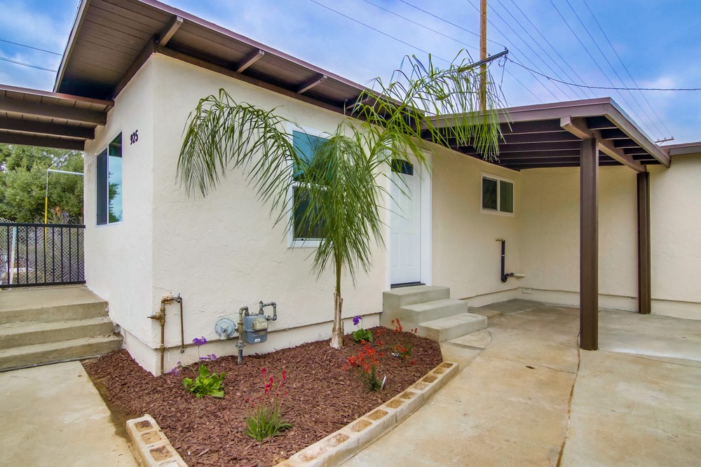 Virtual tour photo 6 of 32 for 925 S 32nd St