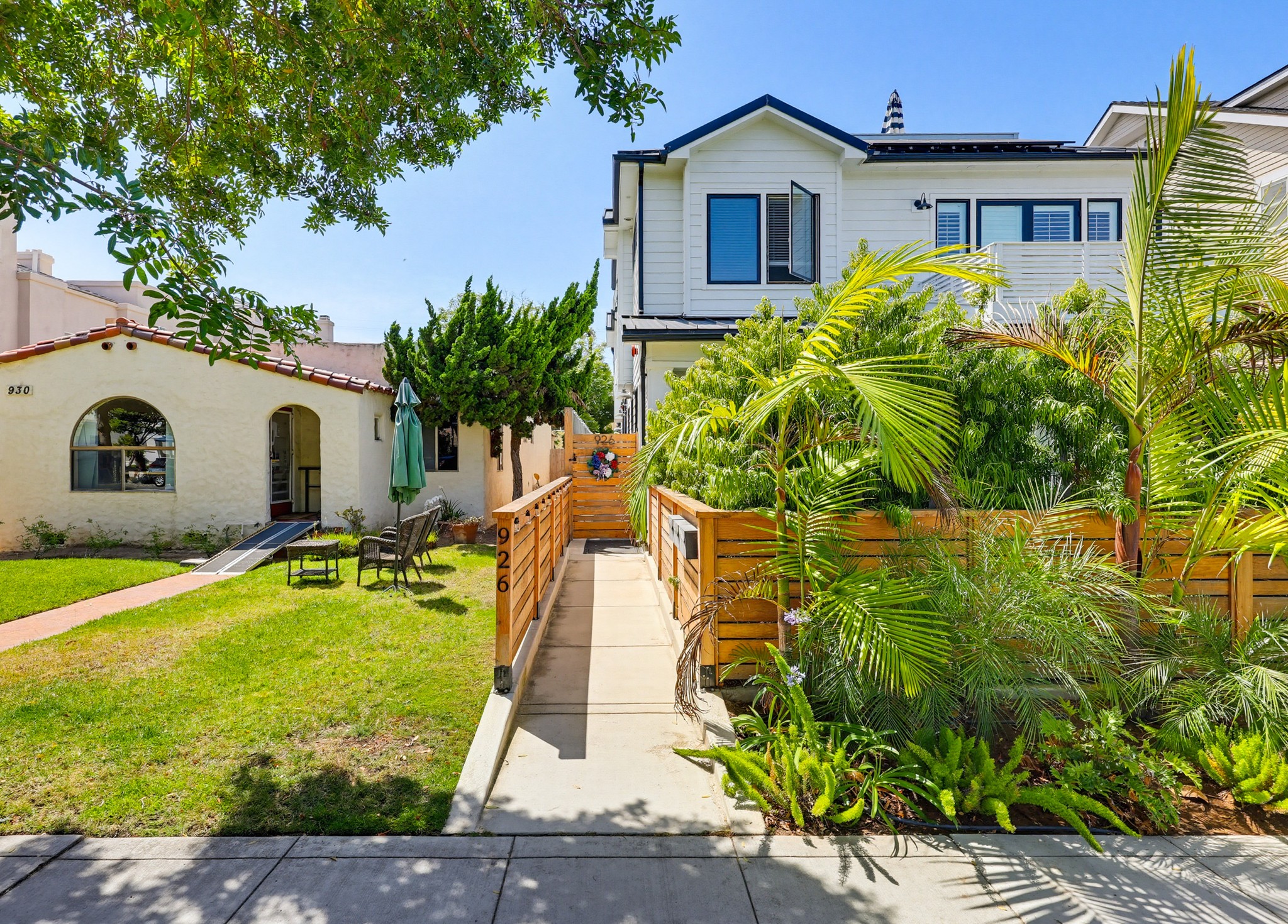 Virtual tour photo 1 of 122 for 926 D Ave