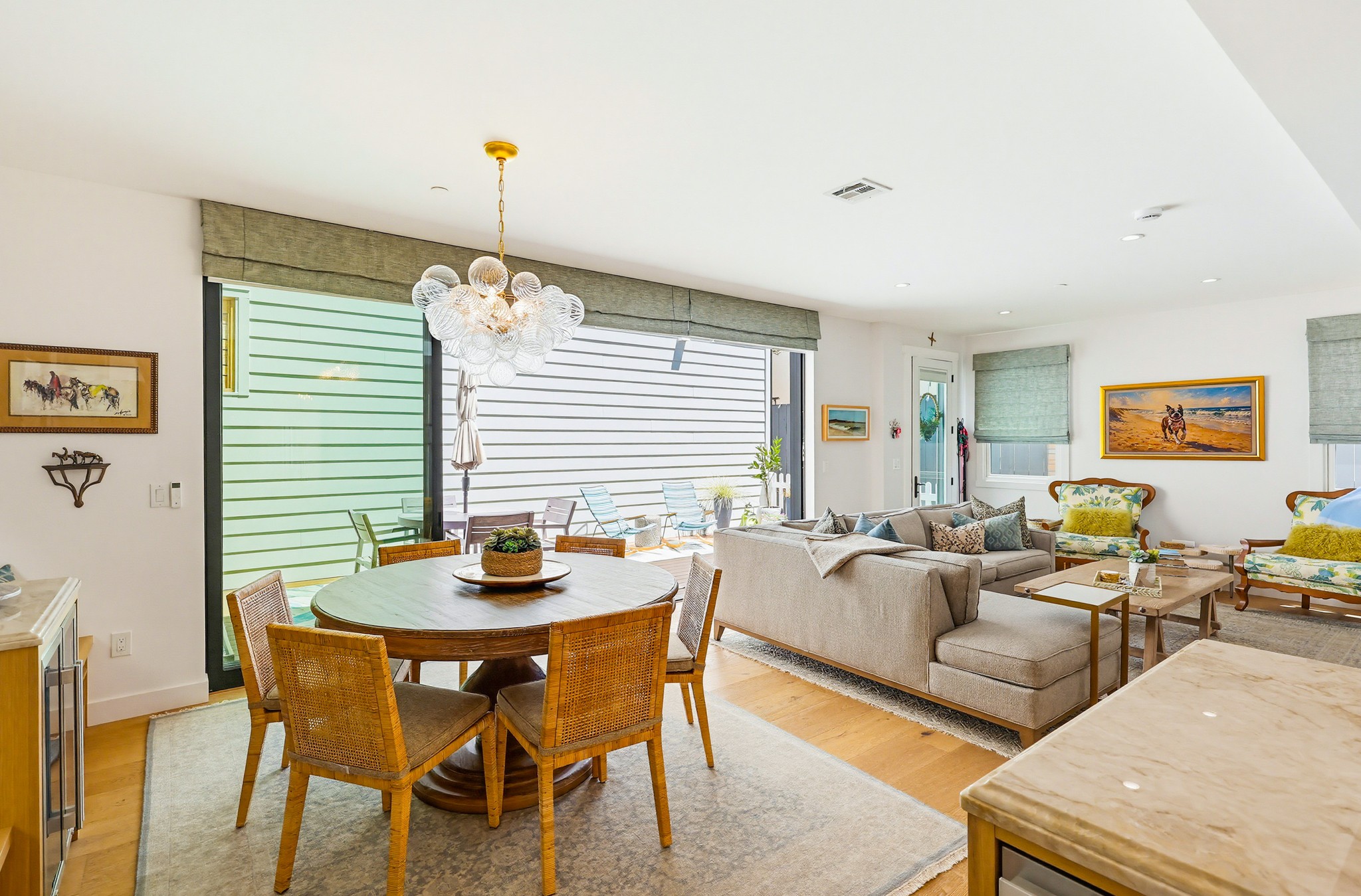 Virtual tour photo 23 of 122 for 926 D Ave