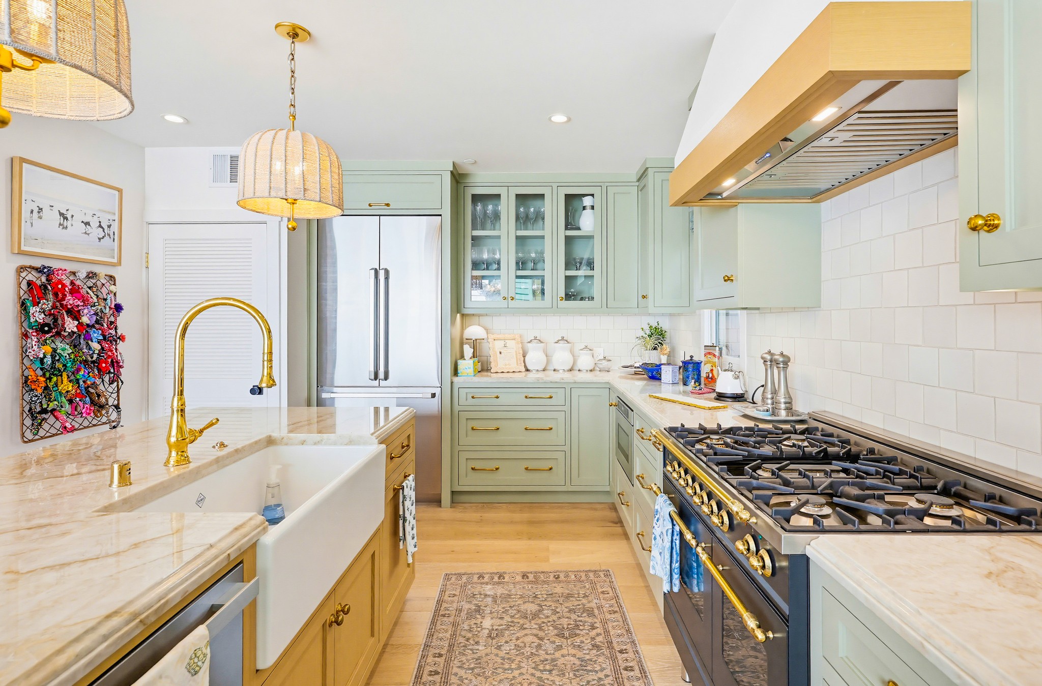 Virtual tour photo 30 of 122 for 926 D Ave