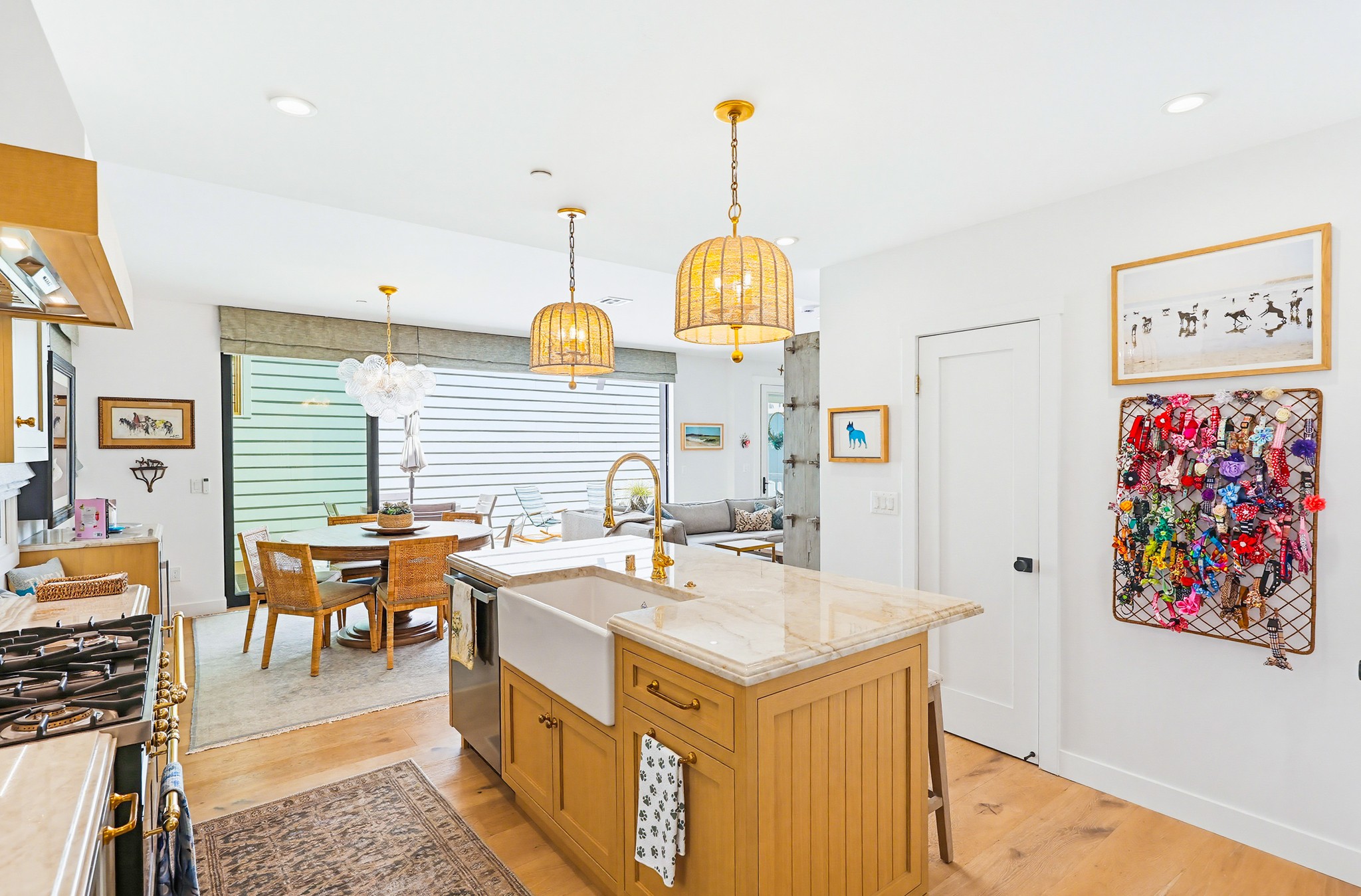 Virtual tour photo 39 of 122 for 926 D Ave