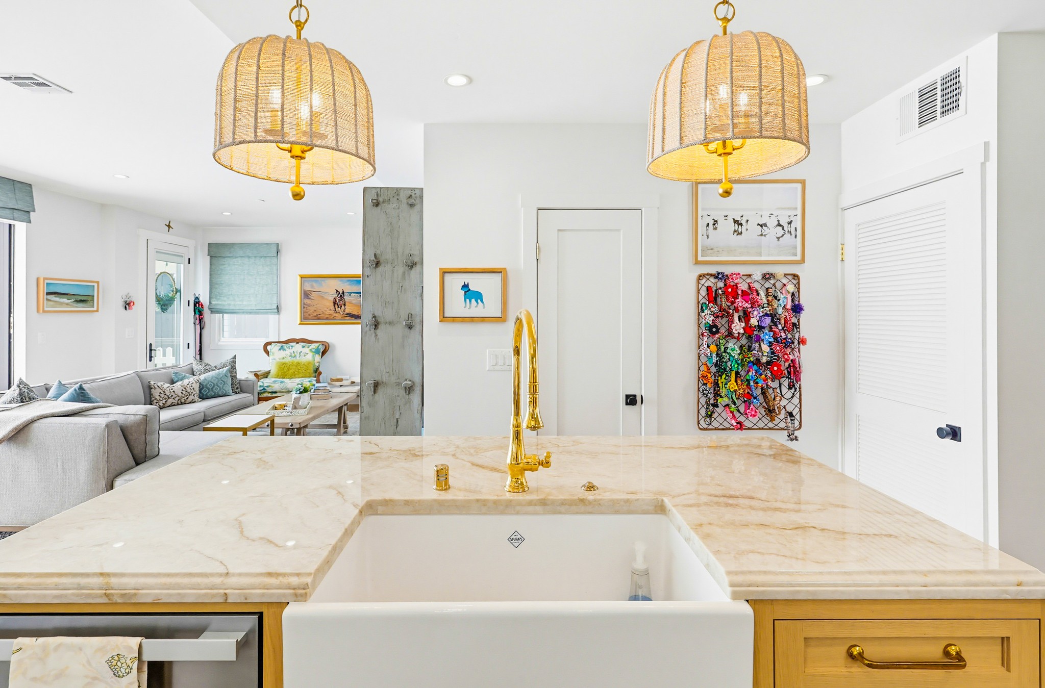 Virtual tour photo 40 of 122 for 926 D Ave