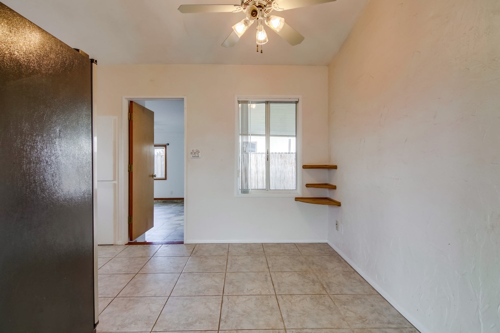 Virtual tour photo 23 of 48 for 927 15th St