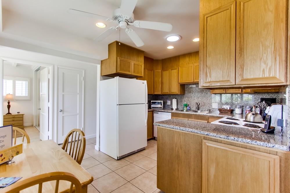 Virtual tour photo 10 of 34 for 927 Oliver Avenue
