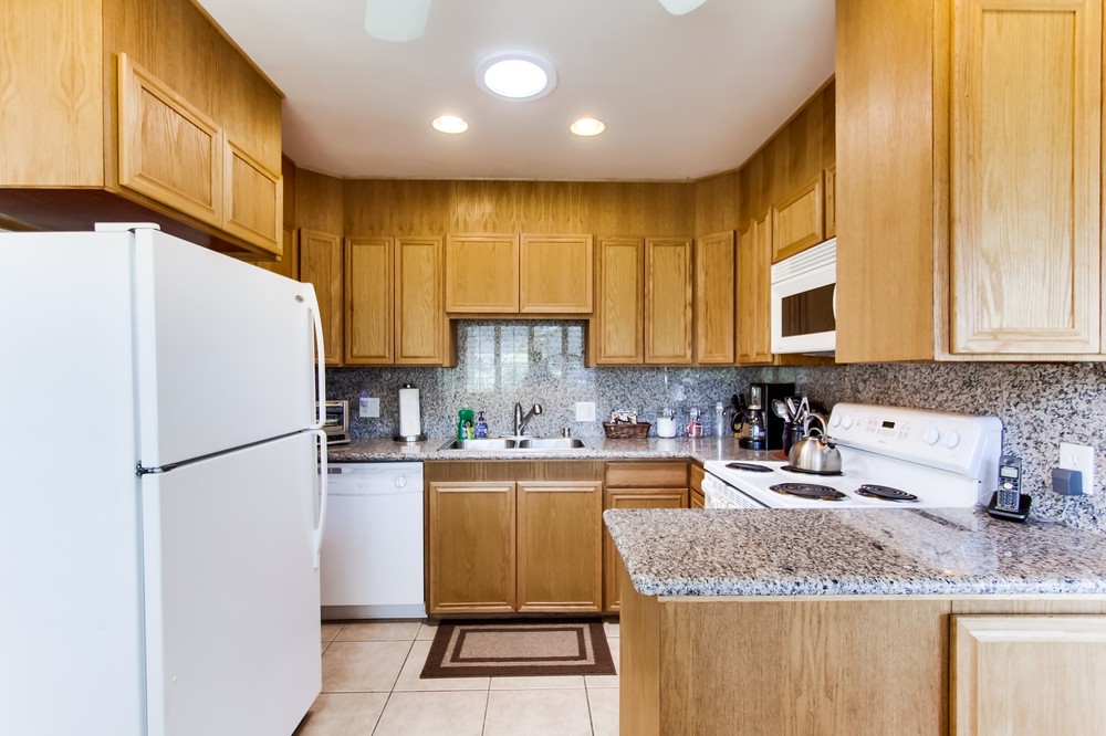 Virtual tour photo 12 of 34 for 927 Oliver Avenue