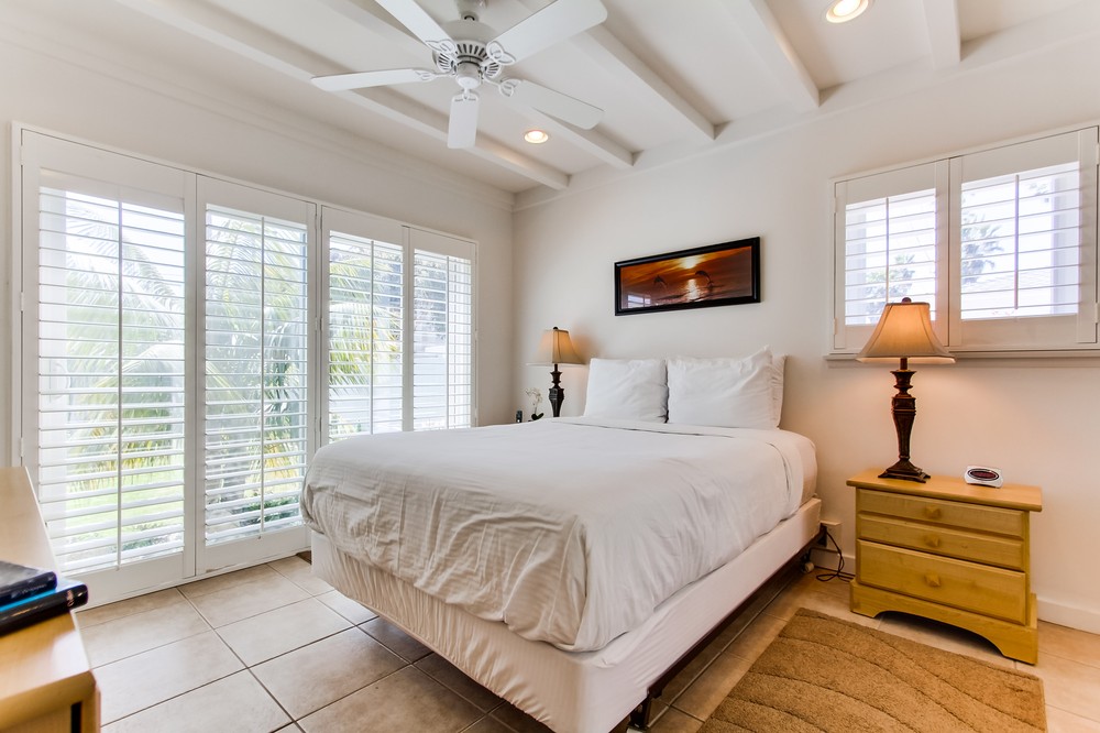 Virtual tour photo 19 of 34 for 927 Oliver Avenue