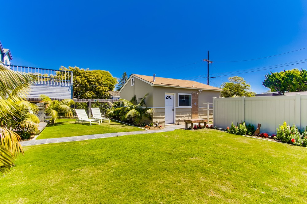 Virtual tour photo 30 of 34 for 927 Oliver Avenue