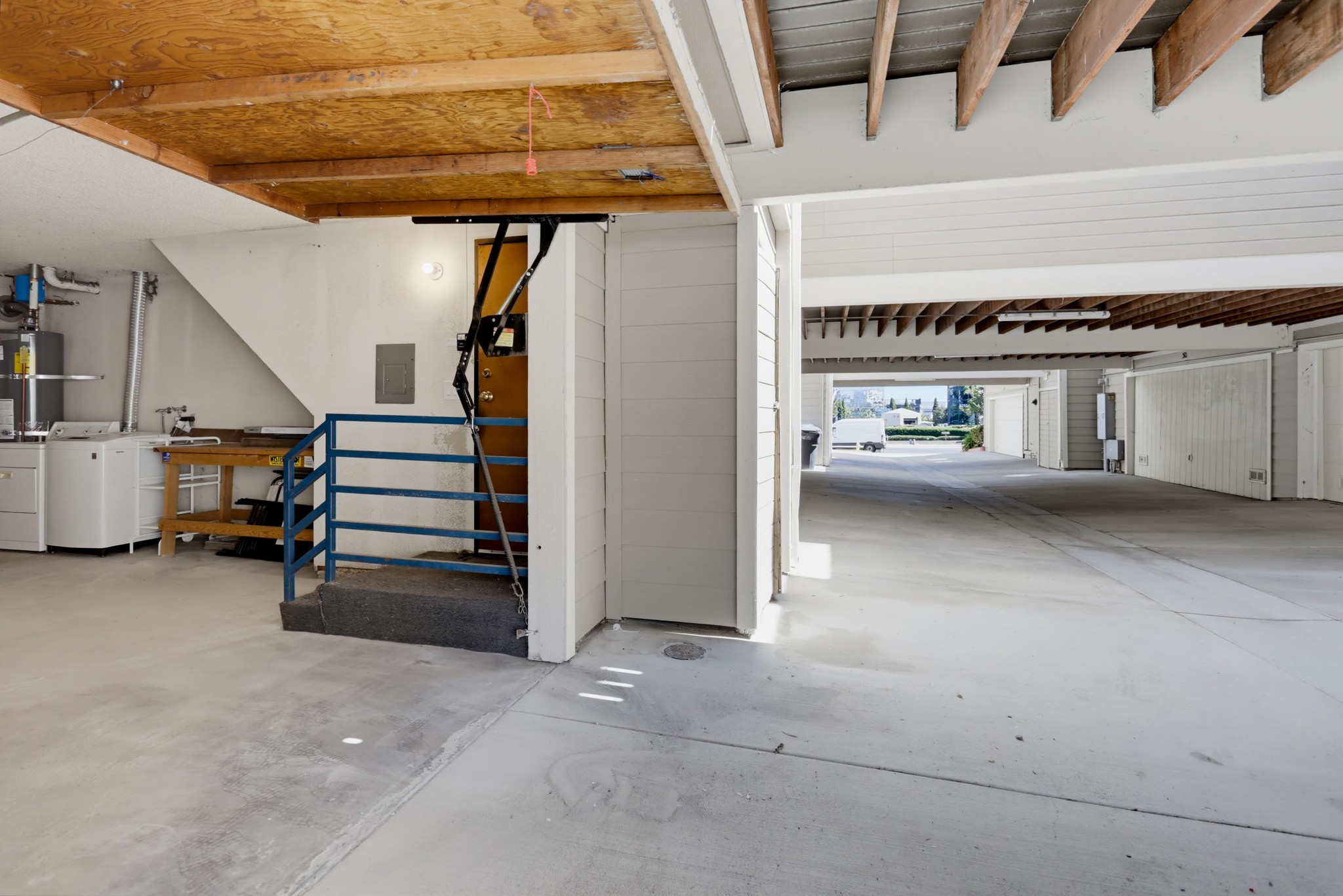 Virtual tour photo 36 of 42 for 9270 Towne Centre Dr