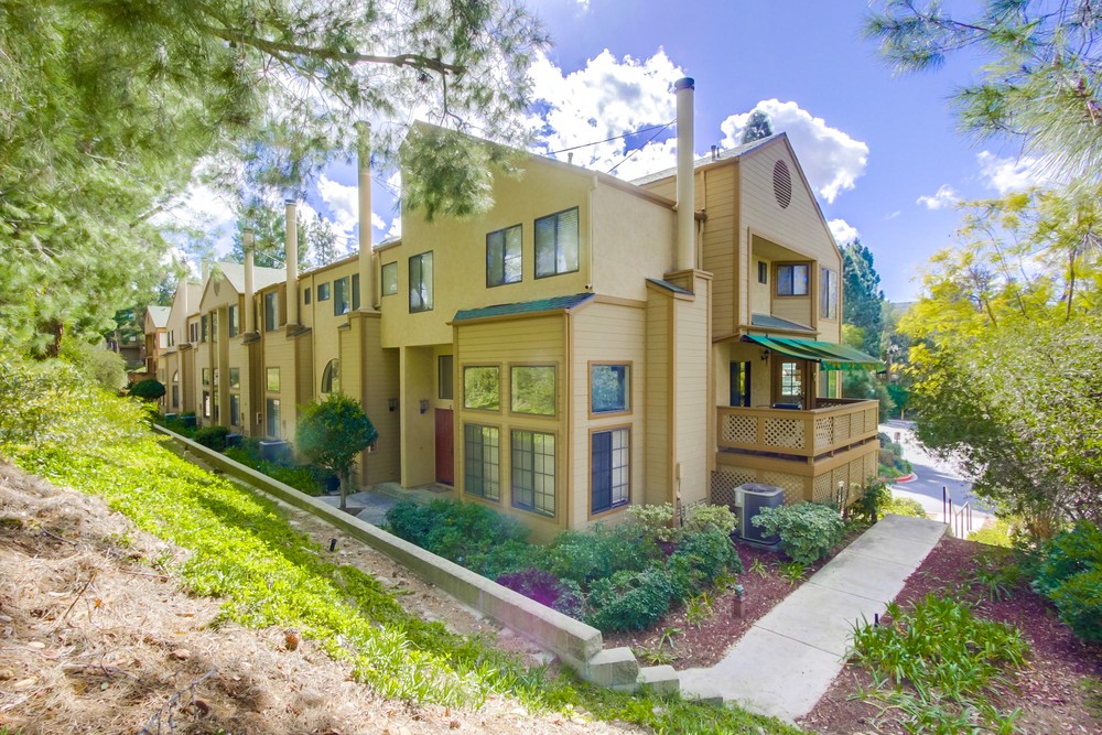 Virtual tour photo 3 of 40 for 9273 Lake Murray Blvd