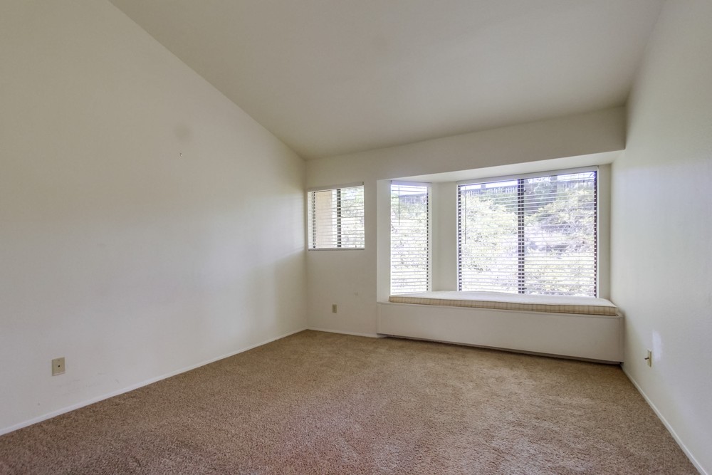 Virtual tour photo 22 of 40 for 9273 Lake Murray Blvd