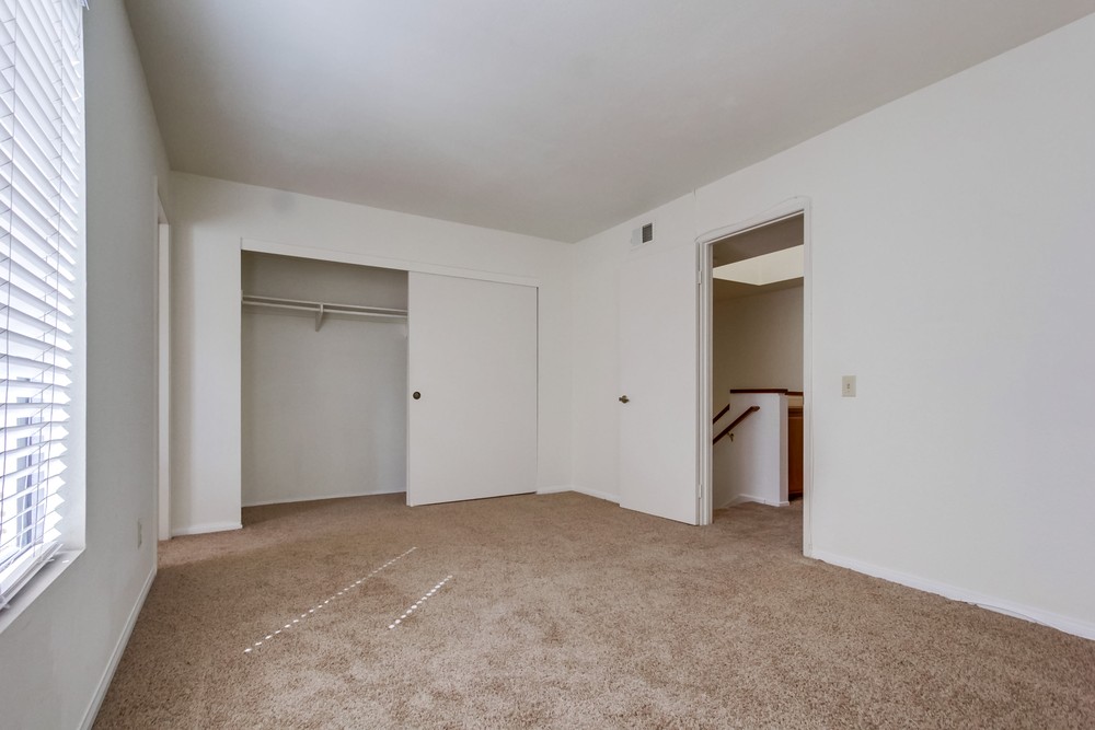 Virtual tour photo 30 of 40 for 9273 Lake Murray Blvd